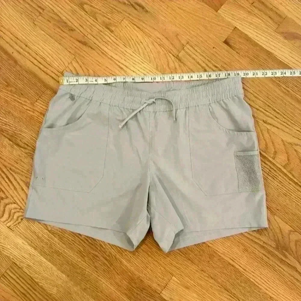 Columbia Women’s Gray Performance Fishing Gear Shorts Size: XL - Picture 5 of 10